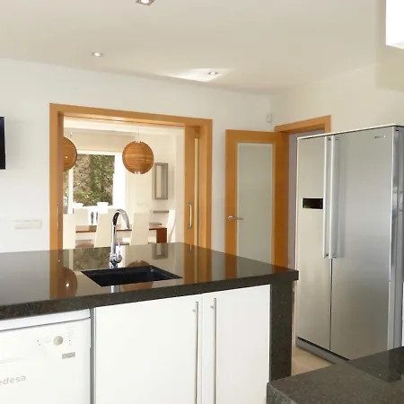 Karola Holiday home *