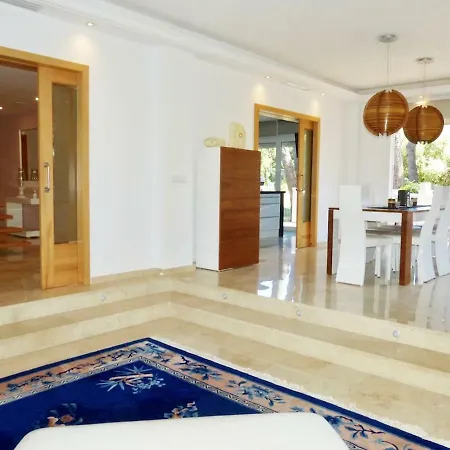 Karola Holiday home